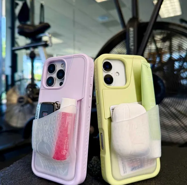 Ninja Labs Flex Pouch Case for iPhone 16 Pro Max / Flexible Front