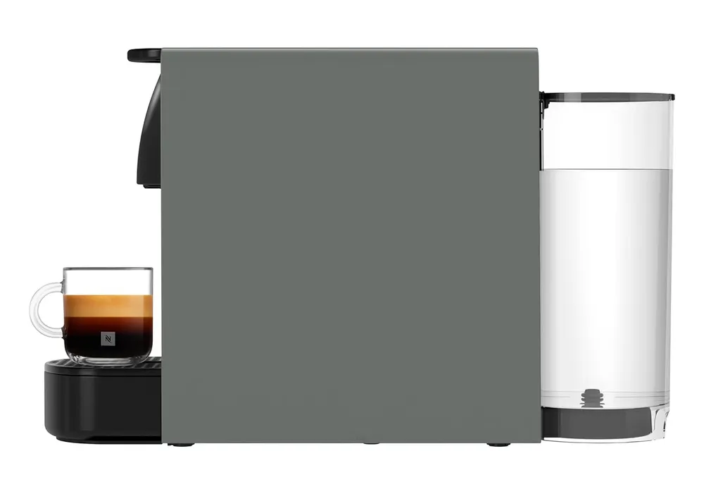 Nespresso Essenza Mini C30 Coffee Machine / 0.6L Capacity